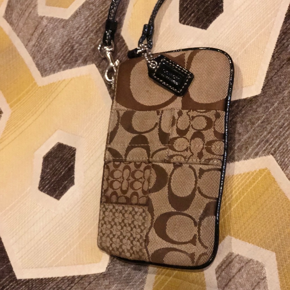 Wristlet